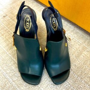 Tod’s Slingback Mules Emerald and Navy Sz 37